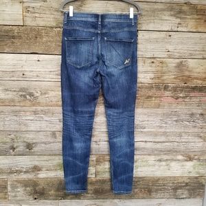 Express Jeans - Express High Rise Legging Dark Wash jeans Express Jeans - Express High Rise Legging Dark Wash jeans